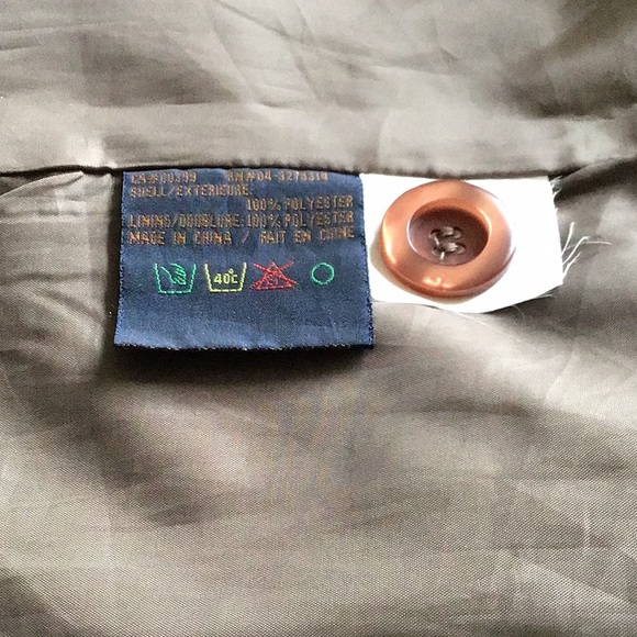 Woman’s full length trench coat - Picture 4 of 4